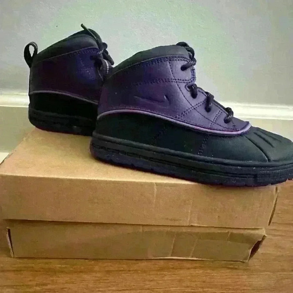 Nike Other - Kids Nike Woodside 2 High